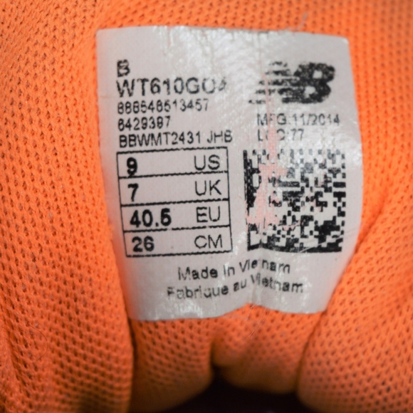 SOLD New Balance 610 Women's Trail Running Shoes - Picture 8 of 8